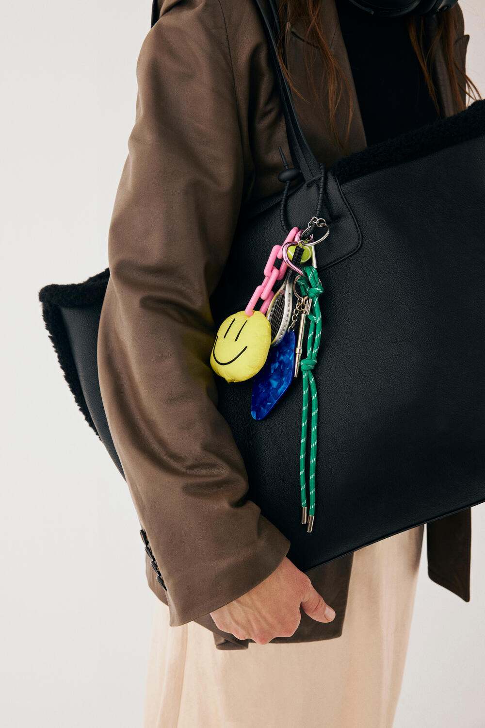 Room taskevedhæng - sort